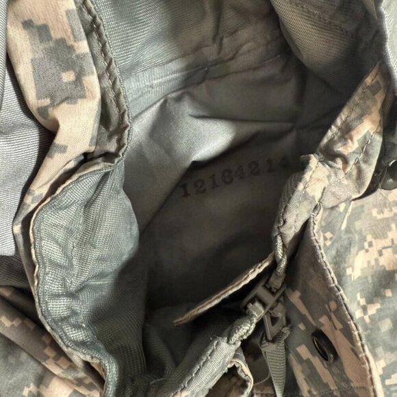 US Army Parka Cold Weather Universal Camouflage Sz Medium Long Tactical Hunting - Picture 8 of 13